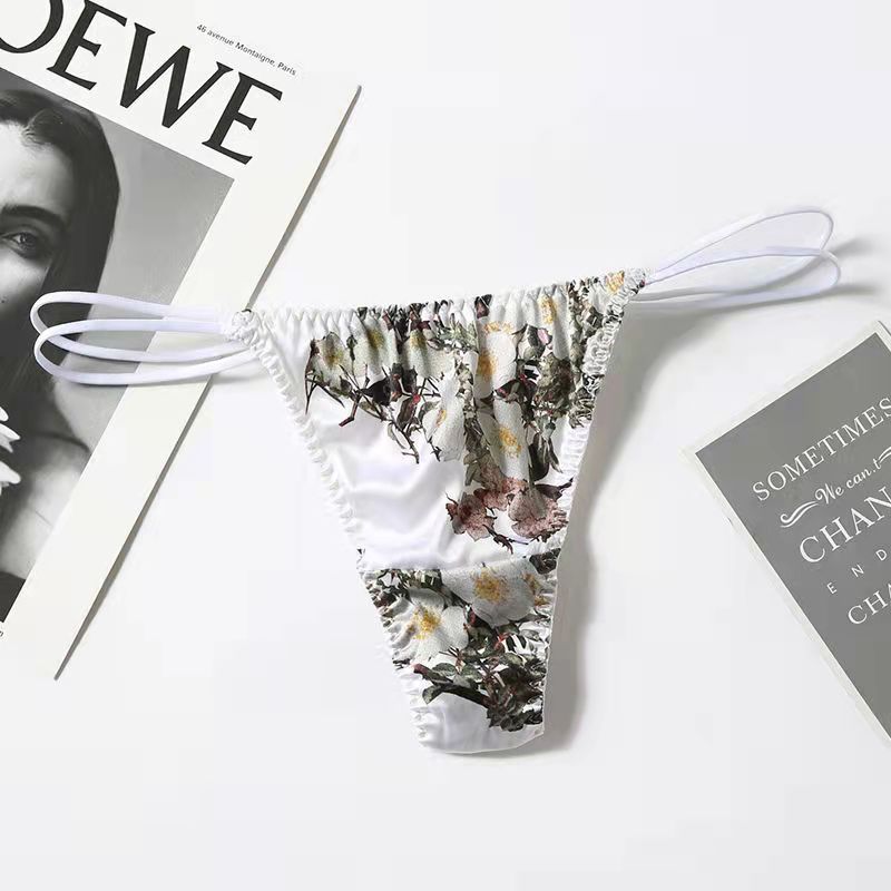 Silk Sexy Seamless Thong - Fashion Men's Panties